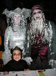 A ghostly family!